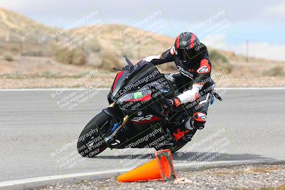 media/Mar-04-2023-TrackXperience (Sat) [[f3a86947c9]]/Group 1/Session 4 turn 2/